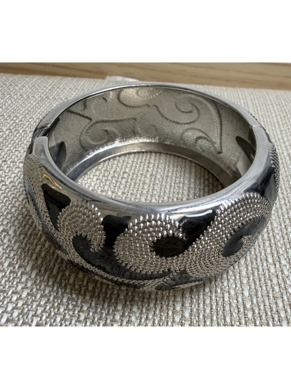 Silver & Black Tone Hinged Bangle Bracelet Scroll Swirl Black Enamel Metal